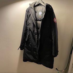 Canada goose long puffer jacket